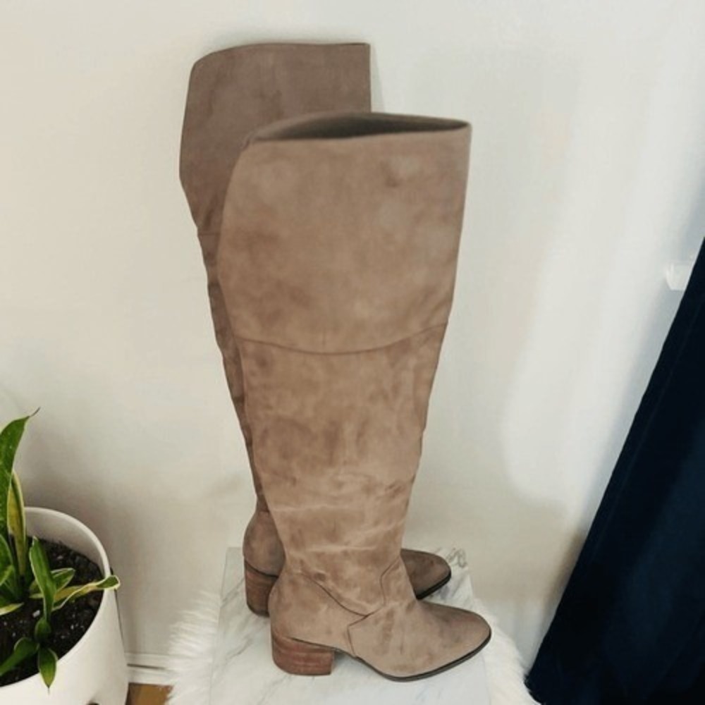 BP Luke Over The Knee Suede Boot, Olive Green, Zip Close,‎ Size 9.5, NWOT